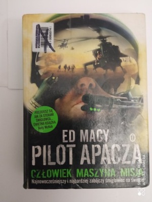 Pilot Apacza Ed Macy