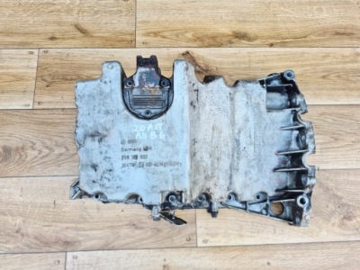 Audi a4 b6 2.0alt поддон масляная 06b103603 фото №1