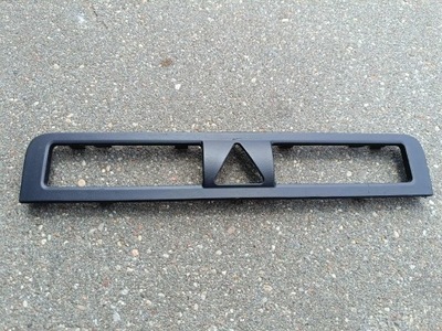 Рамка панель корзина консолі радіо 1din audi a3 8p 8p0863321 фото №1