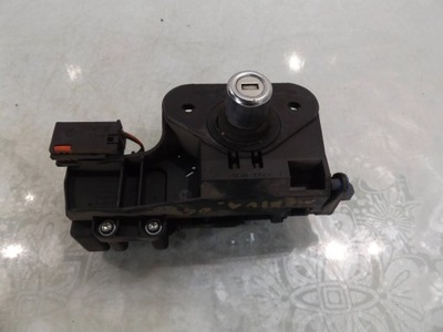 Meriva a ручка крышки фото №1