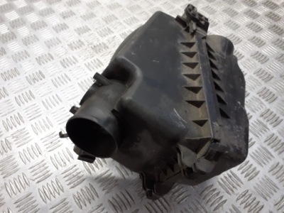 Корпус фільтра повітря toyota avensis t25 1.8 фото №1