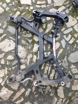 SUBBASTIDOR BASTIDOR VIGA PARTE DELANTERA BMW E39 530D 3.0 D  