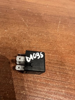 Реле mercedes-benz sl r129 1095 бензиновый 2000 фото №1