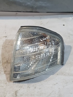 LUZ DIRECCIONAL IZQUIERDO PARTE DELANTERA MERCEDES W202 95R.  