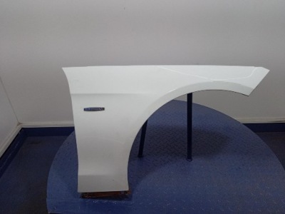 Mercedes e klasa крыло перед правый передний 149 фото №1