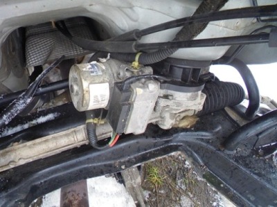 Peugeot 208 gti рулевая рейка 6700002813 фото №1