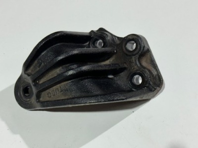 Hyundai tucson iii 2015-2020 1.6t-gdi кронштейн двигуна фото №1