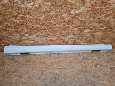 Молдинг поріг права mercedes w176 a2466901440 фото №1