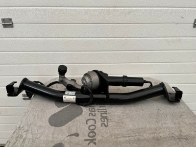 Mercedes glc 253 фаркоп  буксирувальний 2533102200 фото №1