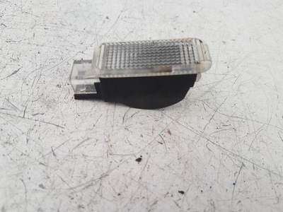 Лампа освітлення кабіни ford galaxy mk2 2.8 v6 фото №1