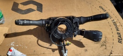 Dacia duster ii перемикач комбінований 255678207r фото №1