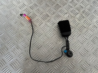 Opel meriva b кліпса поперечина лівий задній 13285842 фото №1