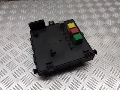 Коробка модуль bsi opel signum 1.9 cdti 13205776 фото №1