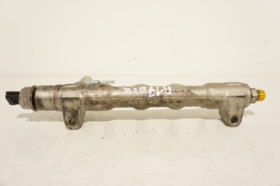 Молдинг упорскування opel astra zafira 1.7 cdti 55pp05 фото №1