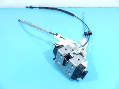 Замок задня правий a2047302835 mercedes cls ii c218 w218 218 4 pin фото №1