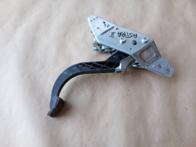 Педаль зчеплення opel astra 2 g 1.4 фото №1