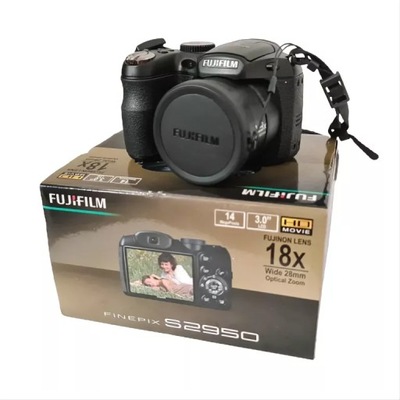 APARAT FUJIFILM FINEPIX S2950