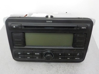 Skoda fabia ii радіо заводський 1z0057186 фото №1