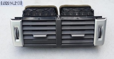 Решётка обдув range rover evoque bj32014l21db фото №1