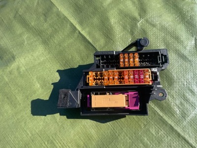 Корпус коробка предохранителей корпус audi a4 b8 фото №1