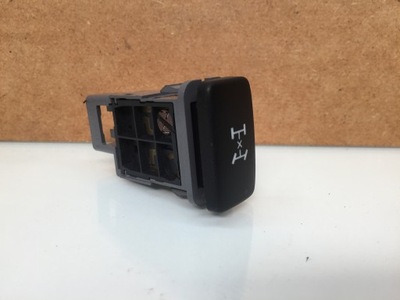 Daihatsu terios ii кнопка вимикач приводу 156935 фото №1