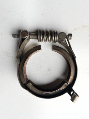 Volvo s60 ii 2.0 з'єднувач хомут вихлоп 31319192 фото №1