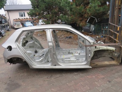 Поріг блок двигуна bok правий lf8h fabia iii 6v hb фото №1