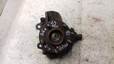 Поворотный кулак ступица левый перед передняя 36z mazda 3 bk 1.4 16v 03- фото №1