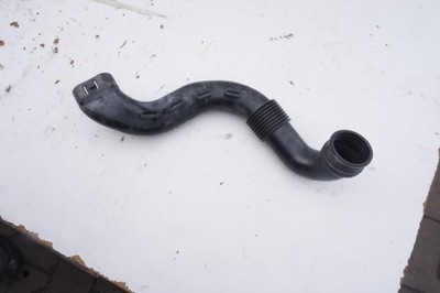 Воздухозаборник воздуха 165556691r renault captur 1 i фото №1