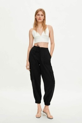 ZARA ŚMIETANKOWY BRALET RAMIĄCZKA (M)