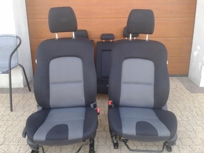 Mazda 3 03- hb bk сиденье заднее сиденье фото №1