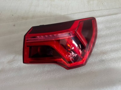 Audi q3 2 83a фара правый  задняя правый задний  led 83a945092 фото №1