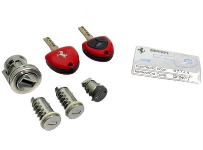 FERRARI zestaw kluczy klucz set of keys