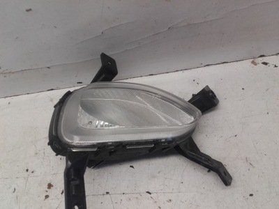 Протитуманна фара правий перед hyundai i20 lift 92208-c8700 фото №1
