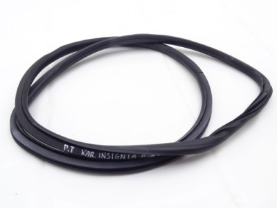 Opel insignia a 08-17 прокладка кузовная дверь правый задняя hb фото №1