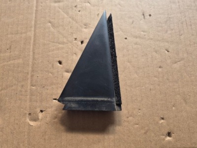 Накладка дверь левая левый задняя треугольник mg zs 17- 19- lift 2023 rok 10229880 фото №1