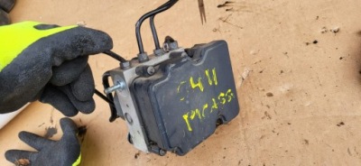 Citroen c4 ii picasso 1.6 насос abs 9808320780 13- фото №1