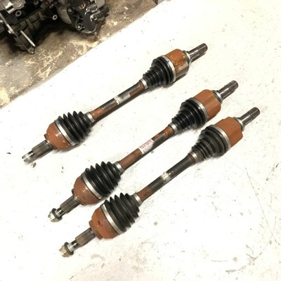 Renault trafic iv 2.0 dci adblue ліва привідний вал 391018696r 93453896 фото №1