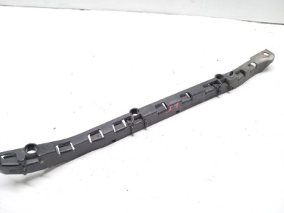 Напрямна бампера лівий задня mercedes w204 kombi фото №1