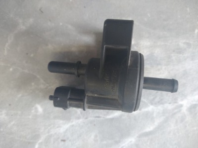 Клапан топлива opel adam corsa e 55566514 фото №1