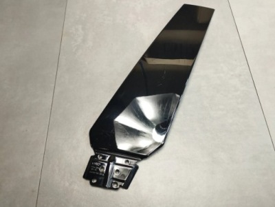 Audi a5 8t захист стійка 8t8853289 фото №1