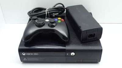 KONSOLA XBOX 360 E 500GB MODEL 1538 ZESTAW