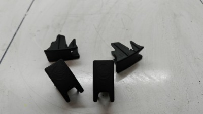 Заглушка сиденье isofix mercedes w251 w164 a2519384410 фото №1