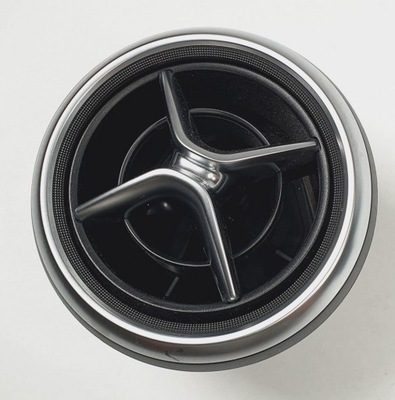 Решітка обдув mercedes w176 a1768300754 фото №1