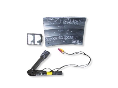 Клипса поперечина правый перед ford galaxy 3 06-09r 8v41a61209ba фото №1