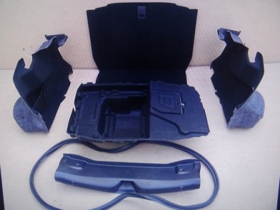 Mercedes w205 coupe обшивка оббивка багажника фото №1