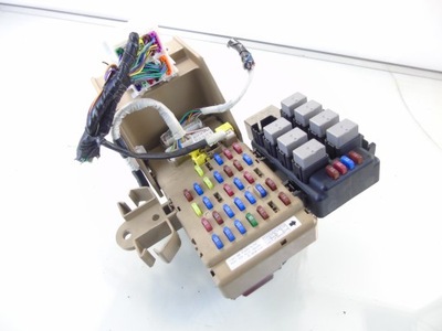 Коробка предохранителей forester iii 82201fg010 фото №1