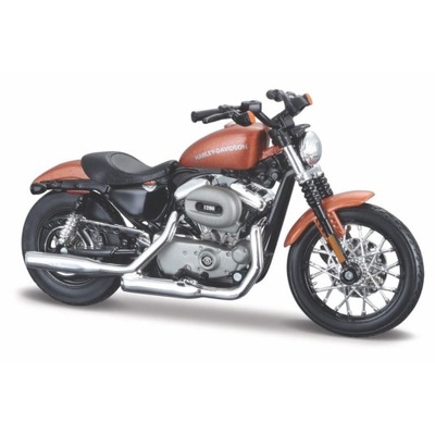 MAISTO HARLEY DAVIDSON 2007 XL 1200N NIGHTSTER POMAR. 1/18