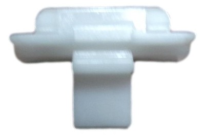 Mercedes w212 w218 кліпса поріг оригінал фото №1