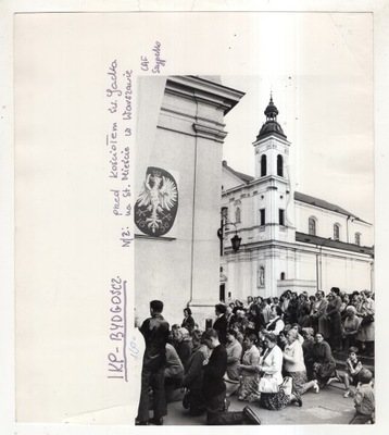 Warszawa - Kościół Św Jacka - Msza - FOTO ok1975